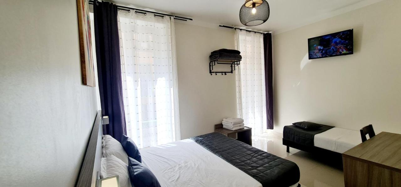 Esperance Hotel นีซ ภายนอก รูปภาพ